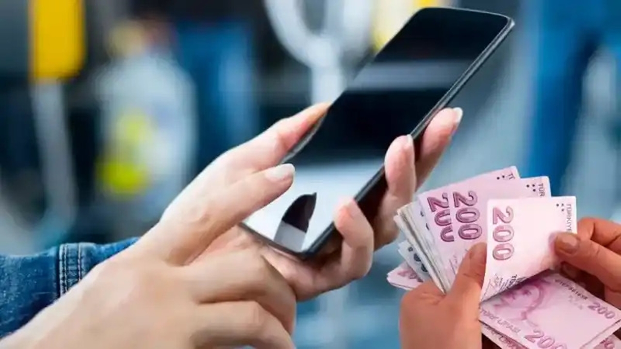 Akıllı telefon pazarında deprem: Dev zam dalgası başlıyor
