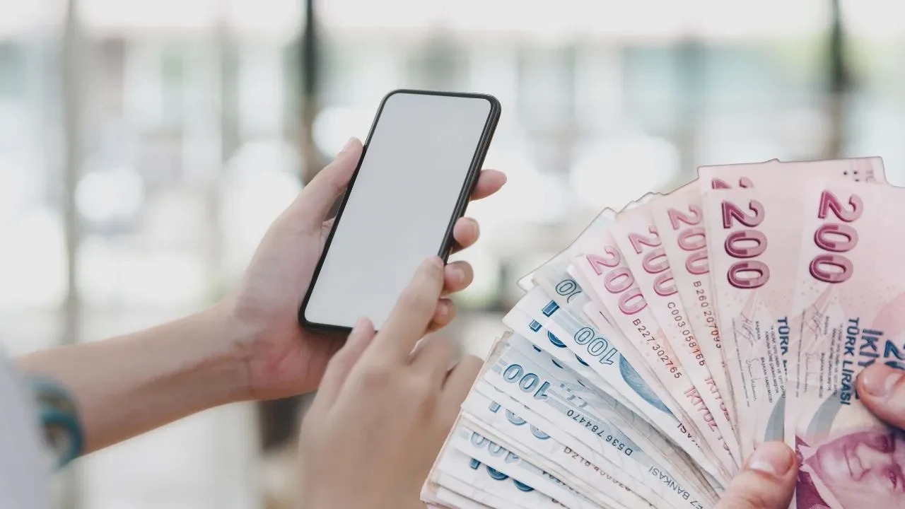 Akıllı telefon pazarında deprem: Dev zam dalgası başlıyor