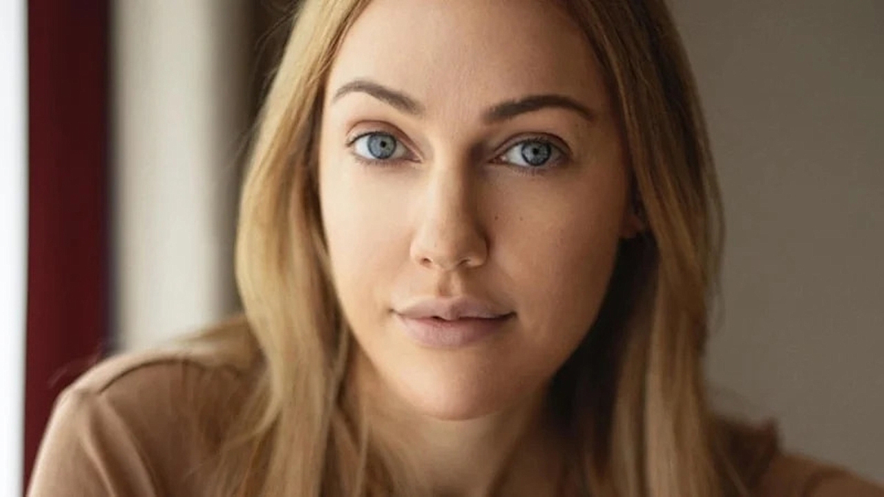 Meryem Uzerli’nin makyajsız paylaşımları sosyal medyayı salladı